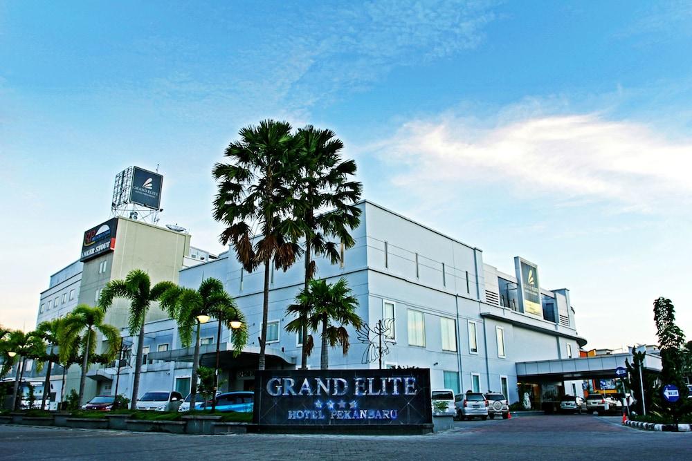 Grand Elite Hotel Пеканбару Екстер'єр фото