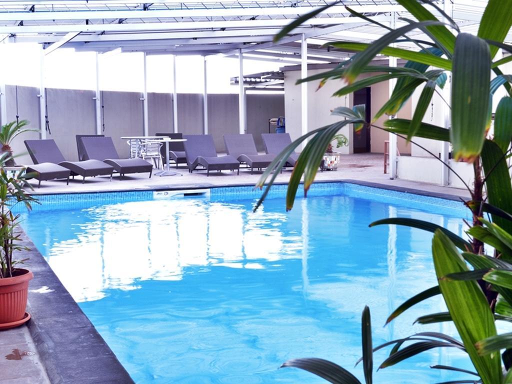 Grand Elite Hotel Пеканбару Екстер'єр фото